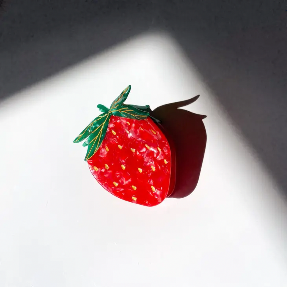 Hand-Painted Claw Clip | Strawberry