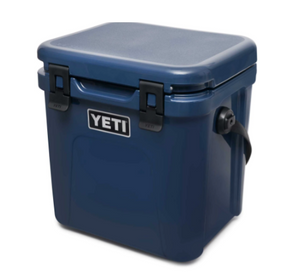 YETI Roadie 24 Hard Cooler | Navy